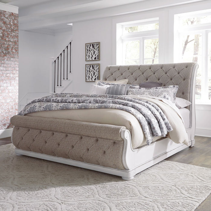 Magnolia Manor - Queen Uph Sleigh Bed