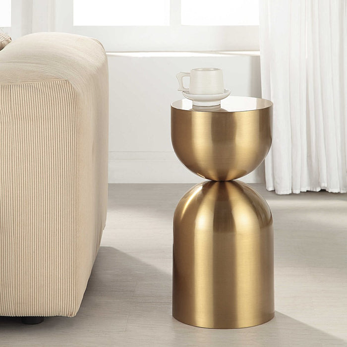 GOLDEN VESSEL ACCENT TABLE