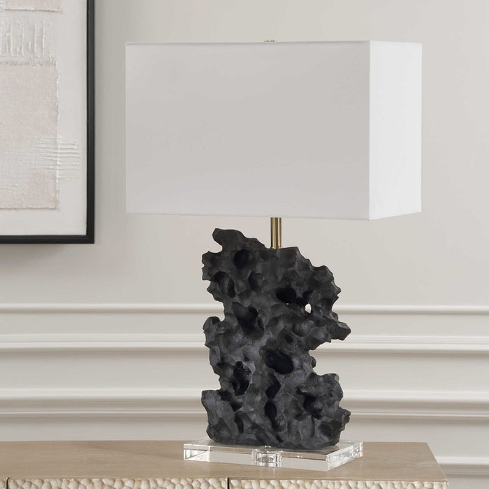 BASALT TABLE LAMP