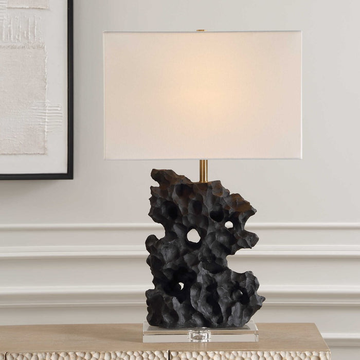 BASALT TABLE LAMP