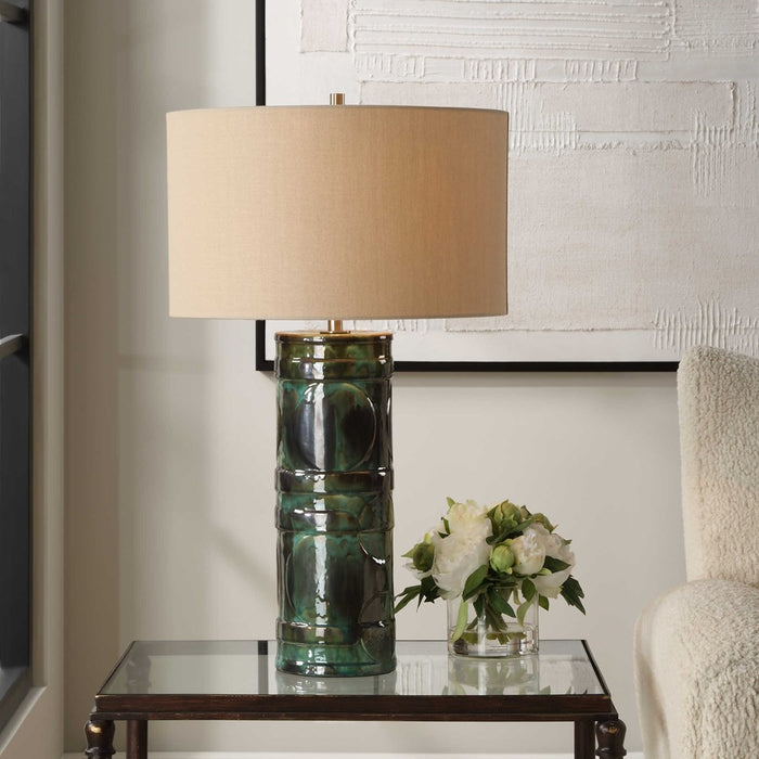 LOCH TABLE LAMP