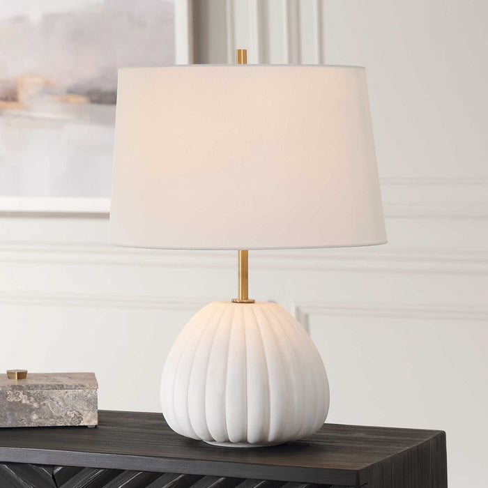 LYNNA TABLE LAMP