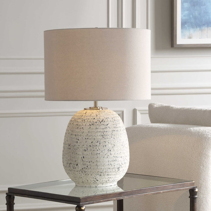 DANALA TABLE LAMP