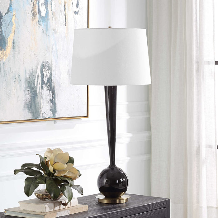 BRIELLE TABLE LAMP