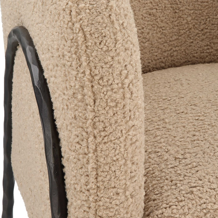 JACOBSEN ACCENT CHAIR, LATTE SHEARLING