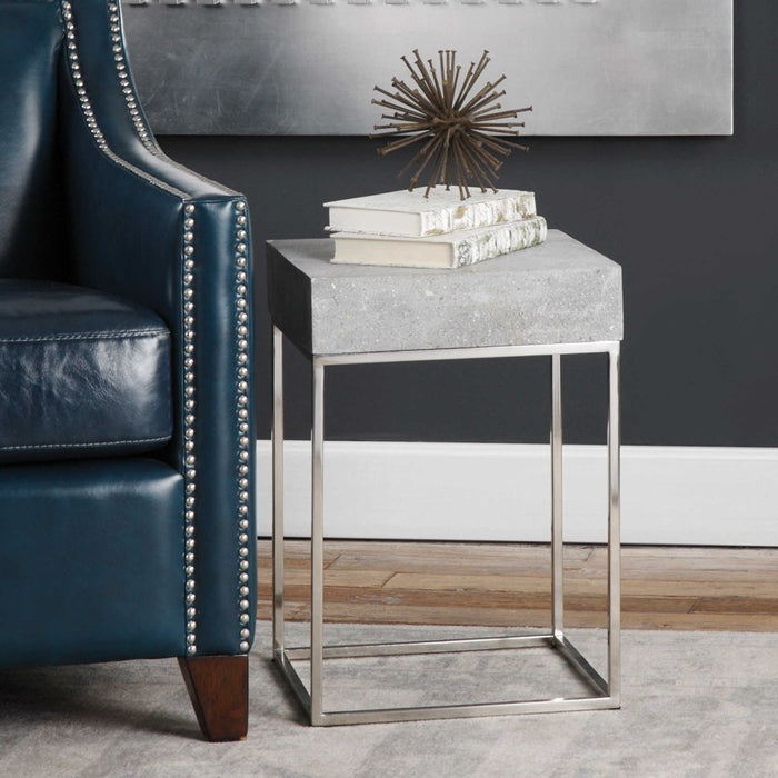 JUDE ACCENT TABLE