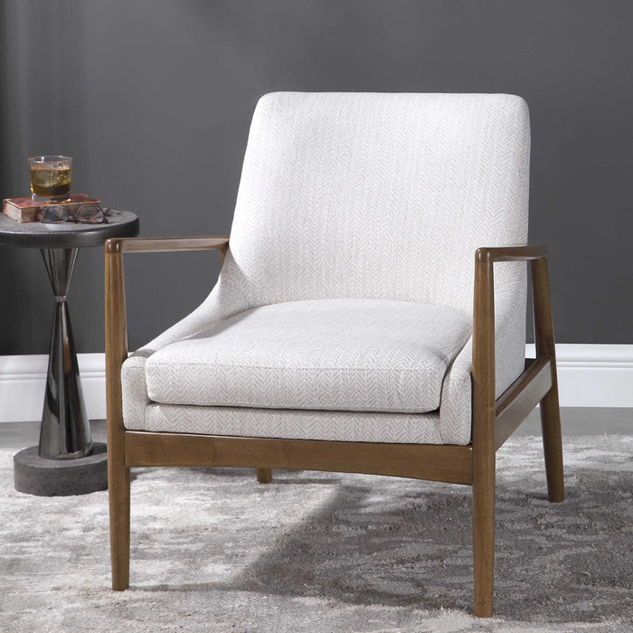 BEV ACCENT CHAIR