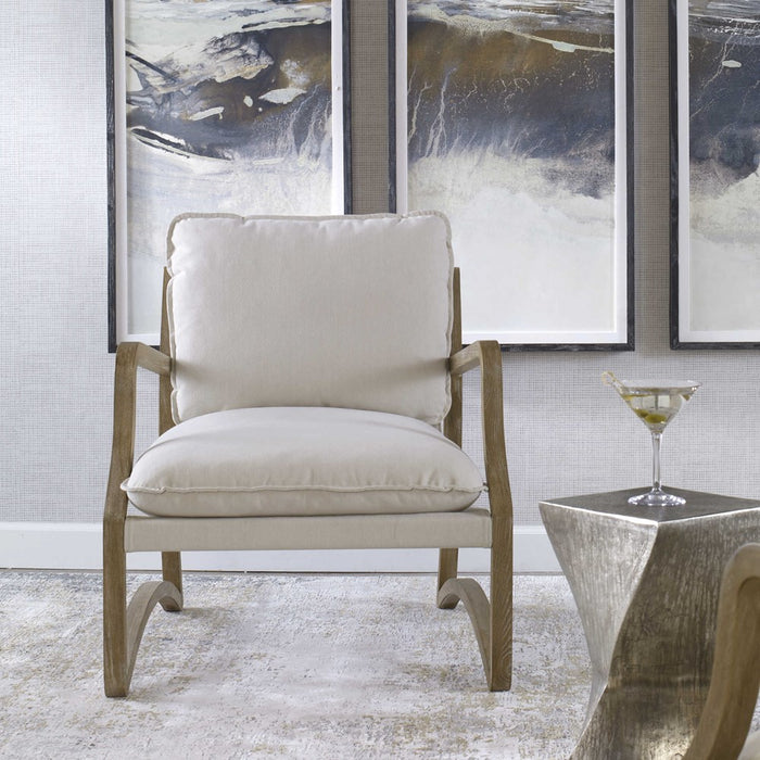 MELORA ACCENT CHAIR