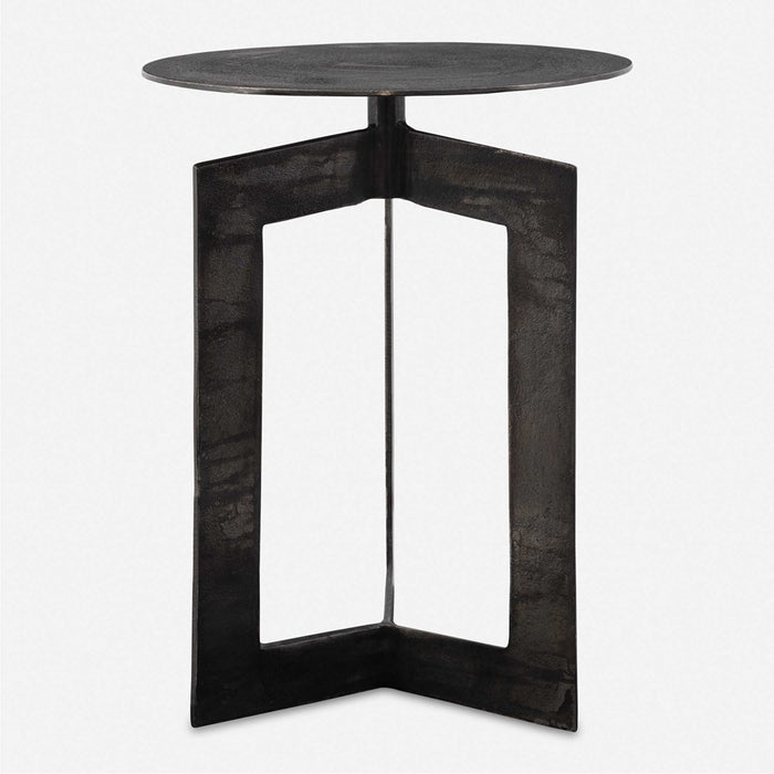 DELTOID ACCENT TABLE