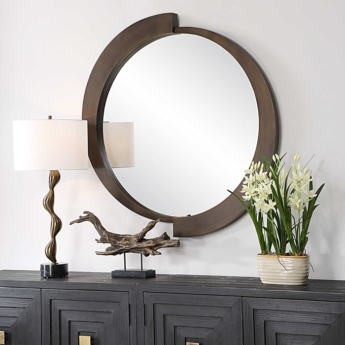 REVERSE ROUND MIRROR