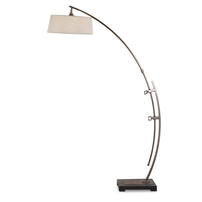 Calogero Floor Lamp