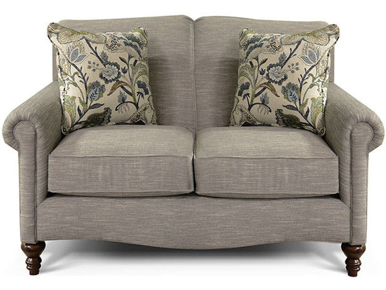 636 Eliza Loveseat