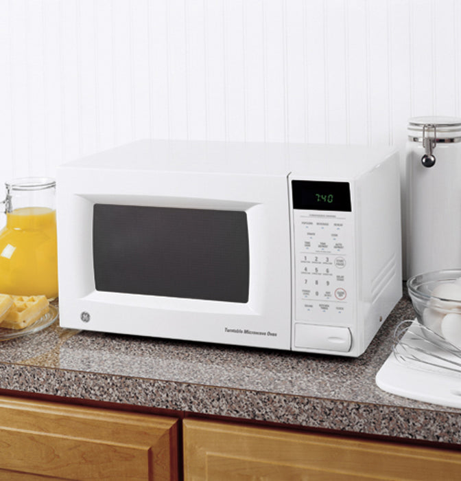 GE® Compact Microwave Oven