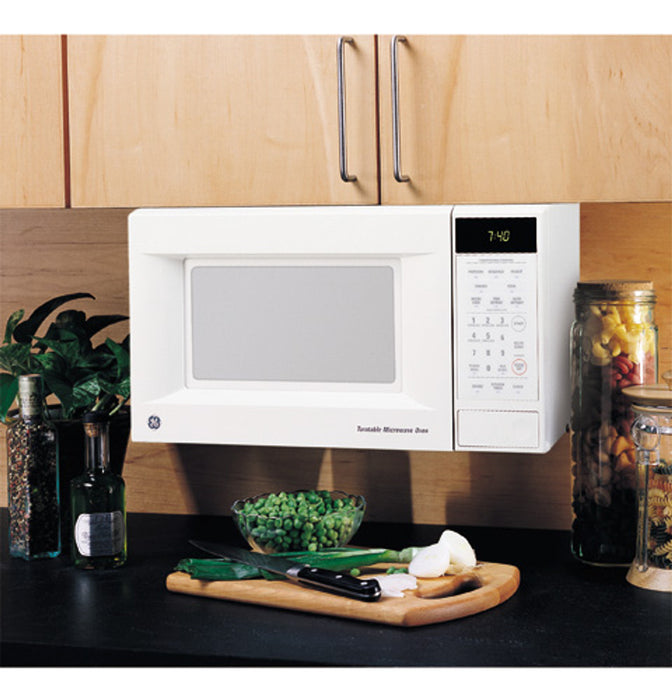 GE® Compact .7 Cu.Ft. Capacity, 700 Watt Microwave Oven