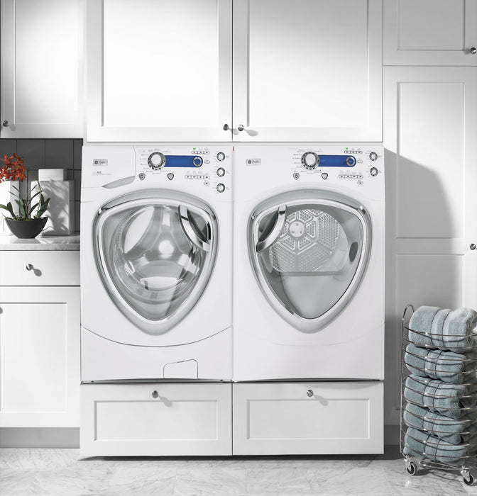 GE Profile™ Series 4.3 DOE cu. ft. stainless steel capacity frontload washer with Steam