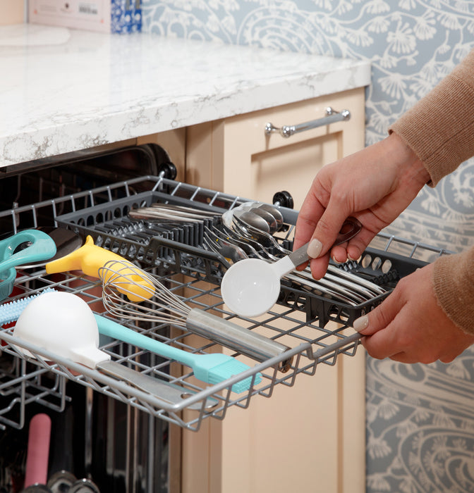 GE® ENERGY STAR® Fingerprint Resistant Front Control with Stainless Steel Interior Dishwasher with Sanitize Cycle